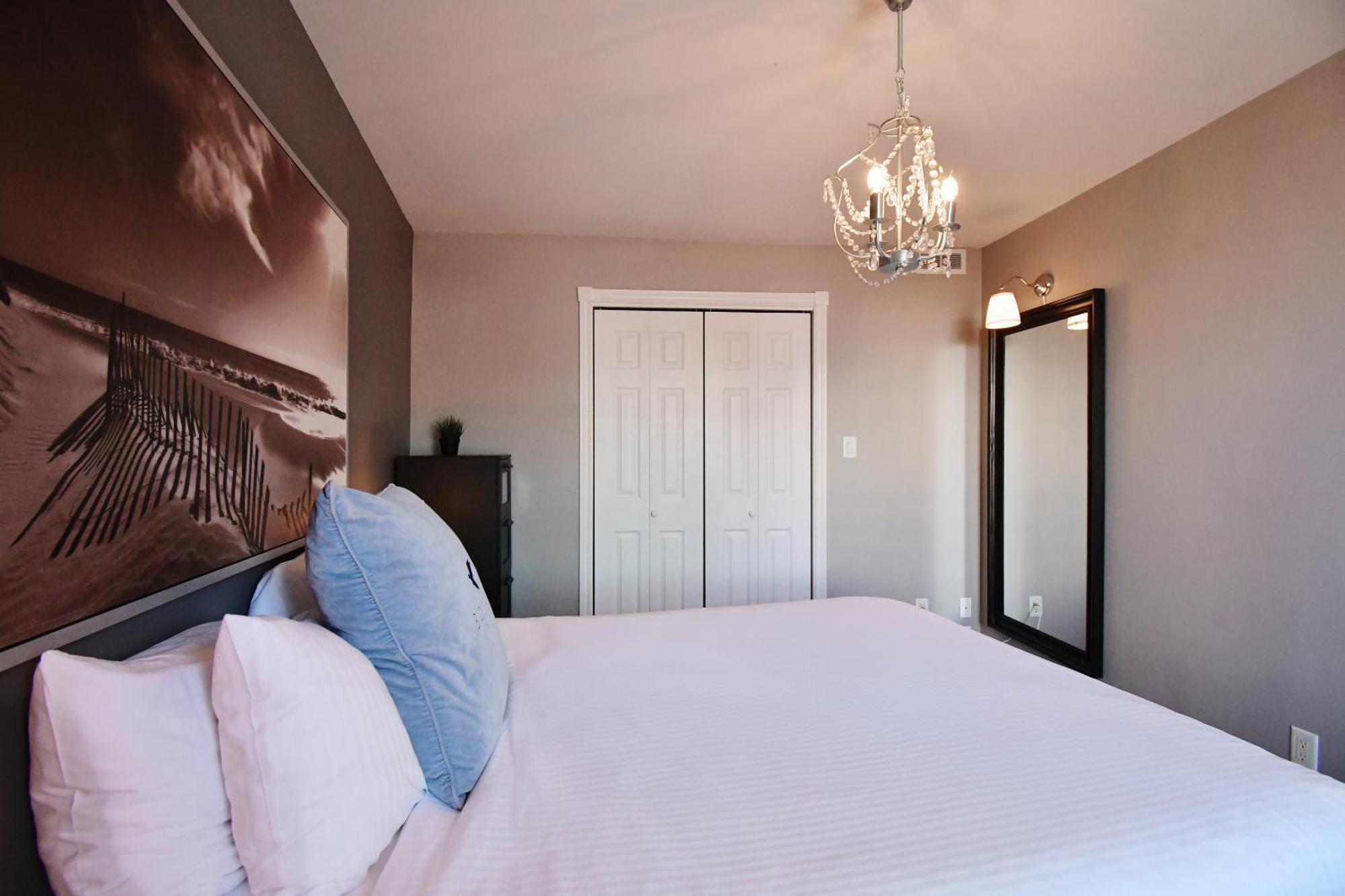 Lester Lofts By Bower Boutique Hotels Монктон Номер фото