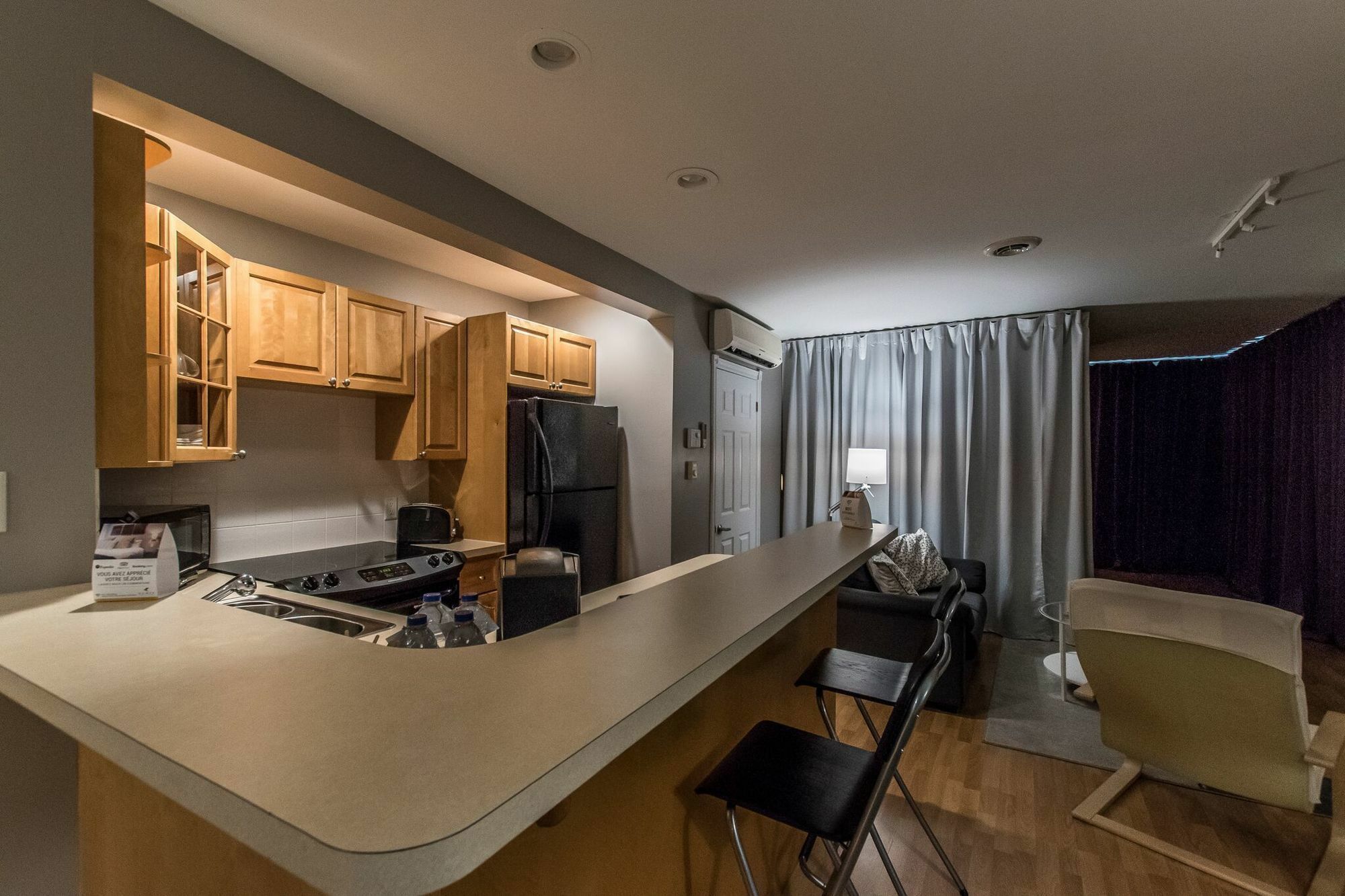 Lester Lofts By Bower Boutique Hotels Монктон Екстер'єр фото